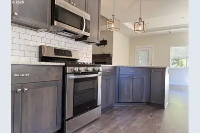 455 SE Woody Ct, Myrtle Creek, OR 97457 - Photo 27