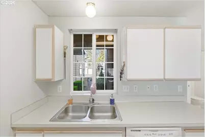489 NE Conifer Blvd, Corvallis, OR 97330 - Photo 37
