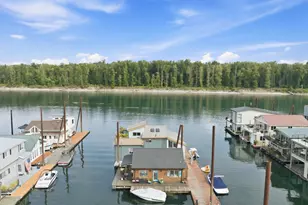 18305 NE Marine Dr, Portland, OR 97230 - Photo 29