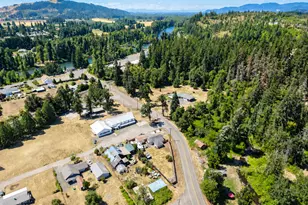 36900 Hills Creek Rd, Springfield, OR 97478 - Photo 3