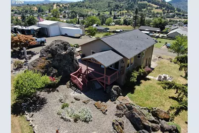 445 Rolling Hills Rd, Roseburg, OR 97471 - Photo 37