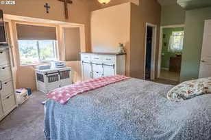 445 Rolling Hills Rd, Roseburg, OR 97471 - Photo 15