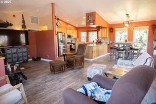 445 Rolling Hills Rd, Roseburg, OR 97471 - Photo 7