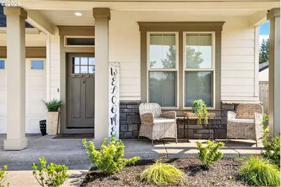 19708 Orchard Grove Dr, Oregon City, OR 97045 - Photo 3