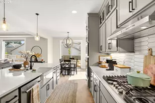 19708 Orchard Grove Dr, Oregon City, OR 97045 - Photo 15