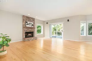 2011 NW New Hope Ct, Portland, OR 97229 - Photo 21