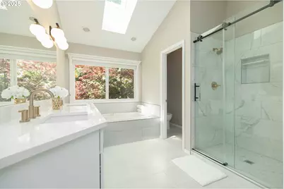 2011 NW New Hope Ct, Portland, OR 97229 - Photo 33