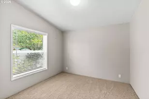 2335 Wilbur Ave, Eugene, OR 97402 - Photo 29
