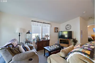 4850 Netarts Hwy #6, Tillamook, OR 97141 - Photo 3