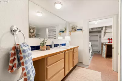 3740 SE Main St, Portland, OR 97214 - Photo 35