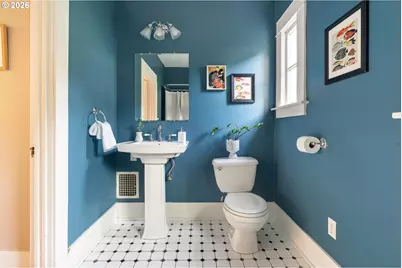 3740 SE Main St, Portland, OR 97214 - Photo 27