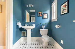 3740 SE Main St, Portland, OR 97214 - Photo 27