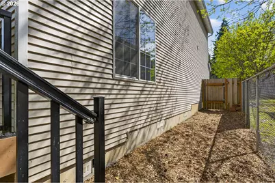 12619 SE Foster Rd, Portland, OR 97236 - Photo 41