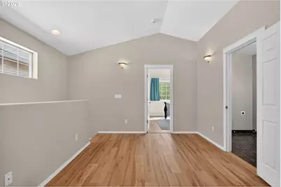 12619 SE Foster Rd, Portland, OR 97236 - Photo 27