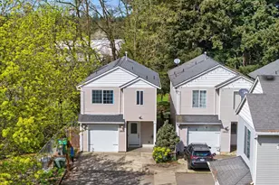 12619 SE Foster Rd, Portland, OR 97236 - Photo 3