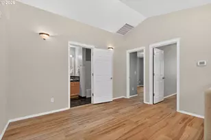 12619 SE Foster Rd, Portland, OR 97236 - Photo 25
