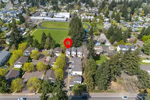 12619 SE Foster Rd, Portland, OR 97236 - Photo 3