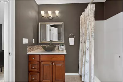 12619 SE Foster Rd, Portland, OR 97236 - Photo 23