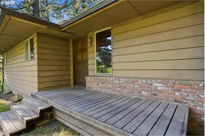 19373 NE Calkins Ln, Newberg, OR 97132 - Photo 3