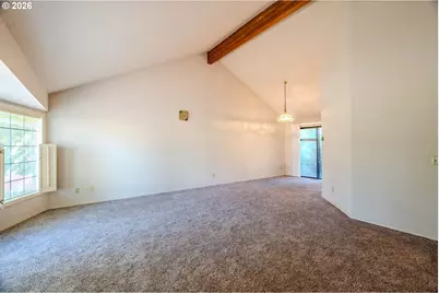 16076 NW Oak Hills Dr, Beaverton, OR 97006 - Photo 3