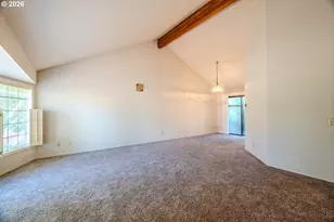 16076 NW Oak Hills Dr, Beaverton, OR 97006 - Photo 3