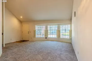 16076 NW Oak Hills Dr, Beaverton, OR 97006 - Photo 7