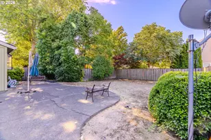16076 NW Oak Hills Dr, Beaverton, OR 97006 - Photo 41