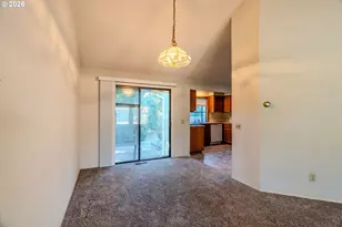 16076 NW Oak Hills Dr, Beaverton, OR 97006 - Photo 9