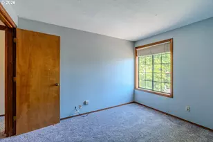 16076 NW Oak Hills Dr, Beaverton, OR 97006 - Photo 35