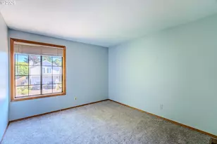 16076 NW Oak Hills Dr, Beaverton, OR 97006 - Photo 33