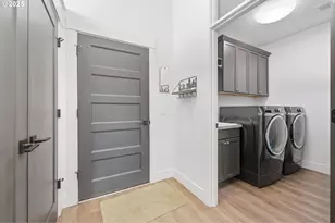 1140 SW Sylvia St, Corvallis, OR 97333 - Photo 29