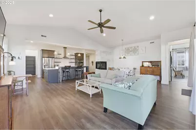 1140 SW Sylvia St, Corvallis, OR 97333 - Photo 27