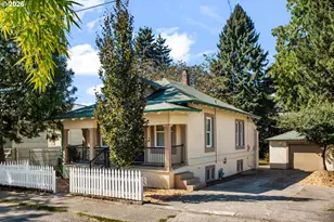 4525 SE 35th Pl, Portland, OR 97202 - Photo 3