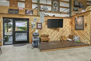 161 Lower Garden Valley Rd, Roseburg, OR 97471 - Photo 31