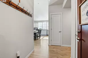 17149 SW Snowdale St, Beaverton, OR 97007 - Photo 5