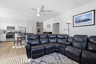 17149 SW Snowdale St, Beaverton, OR 97007 - Photo 19