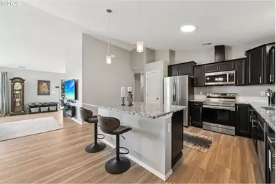 9 Curtis Ln, Longview, WA 98632 - Photo 13