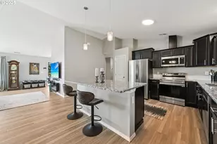 9 Curtis Ln, Longview, WA 98632 - Photo 13