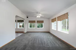 114 Sherman Pl, Saint Helens, OR 97051 - Photo 3