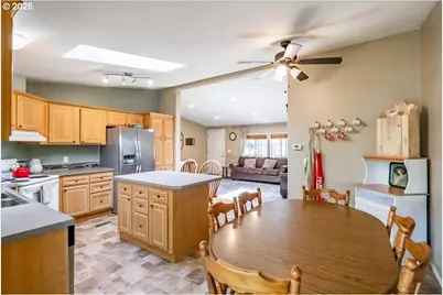6647 Quarry Rd, Silverton, OR 97381 - Photo 13