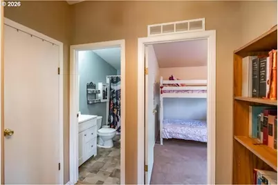 6647 Quarry Rd, Silverton, OR 97381 - Photo 27