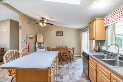 6647 Quarry Rd, Silverton, OR 97381 - Photo 17