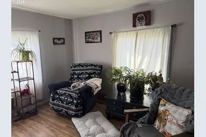 4593 Swegle Rd, Salem, OR 97301 - Photo 9