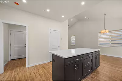 2134 Willona, Eugene, OR 97408 - Photo 19