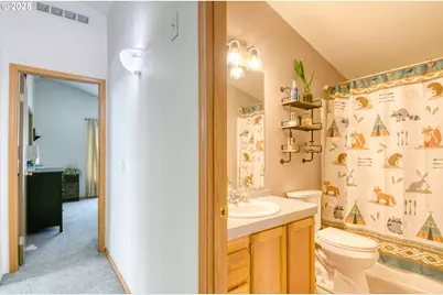 216 E Washington St, Athena, OR 97813 - Photo 19