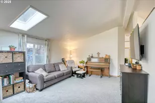 216 E Washington St, Athena, OR 97813 - Photo 5