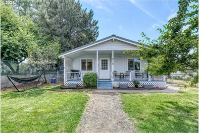 216 E Washington St, Athena, OR 97813 - Photo 1