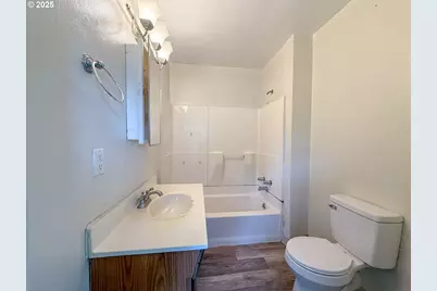 1821 Nichols Blvd, Longview, WA 98632 - Photo 29