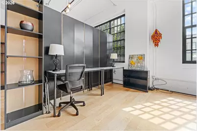 1400 NW Irving St #114, Portland, OR 97209 - Photo 9