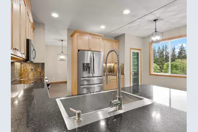 860 N P St, Washougal, WA 98671 - Photo 9